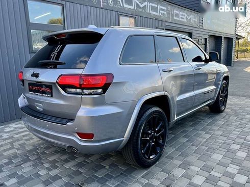 Jeep Grand Cherokee 2017 - фото 10