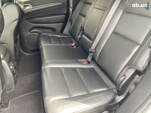 Jeep Grand Cherokee 2020 - фото 16
