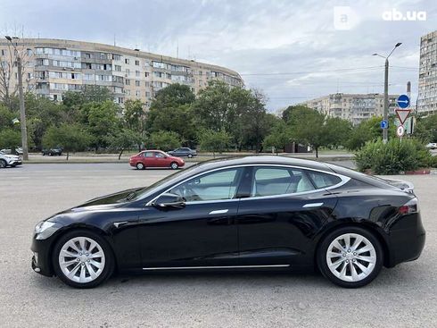 Tesla Model S 2019 - фото 7