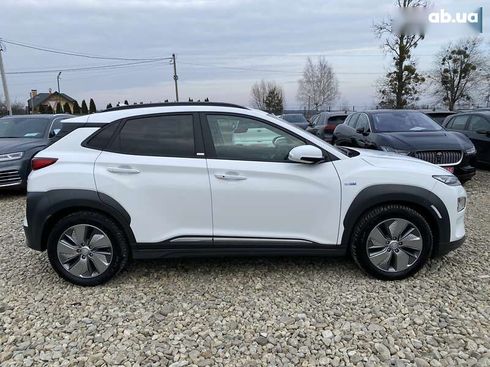 Hyundai Kona Electric 2020 - фото 23