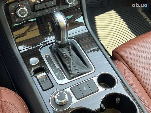 Volkswagen Touareg 2015 - фото 15