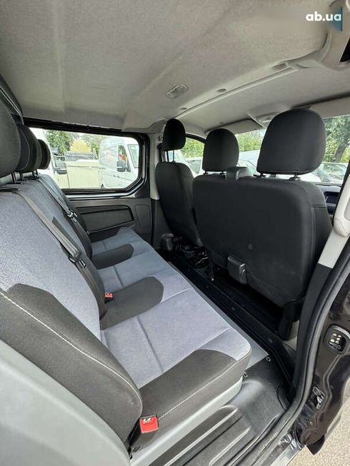 Opel Vivaro 2018 - фото 29