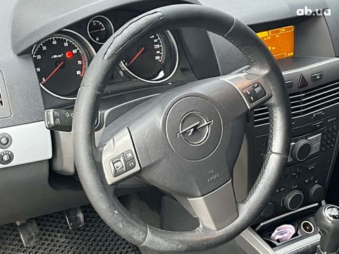 Opel Astra 2006 черный - фото 31