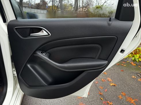 Mercedes-Benz B-Класс 2015 белый - фото 27