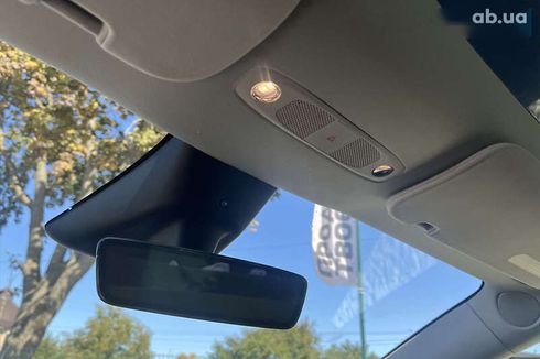 Tesla Model Y 2023 - фото 16