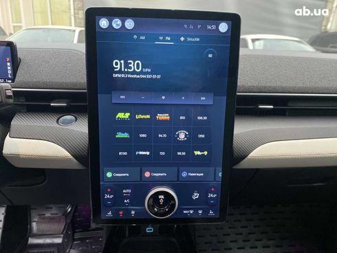 Ford Mustang Mach-E 2023 синий - фото 33