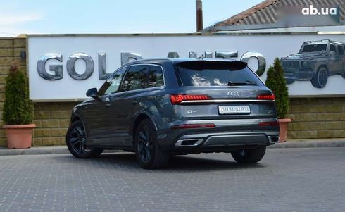 Audi Q7 2020 - фото 13