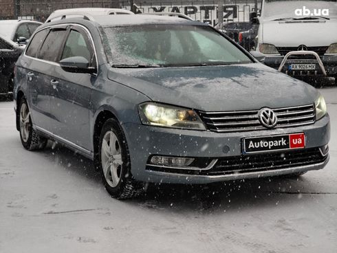 Volkswagen Passat 2013 серый - фото 3