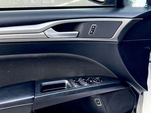 Ford Fusion 2017 - фото 27
