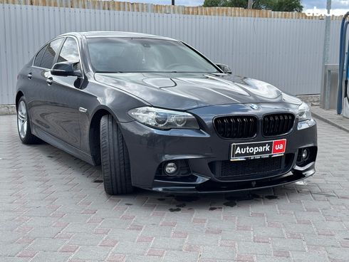 BMW 5 серия 2015 серый - фото 7