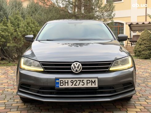 Volkswagen Jetta 2016 серый - фото 7