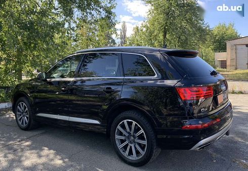 Audi Q7 2016 - фото 14