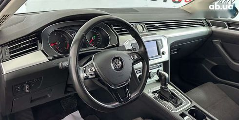 Volkswagen Passat 2017 - фото 10