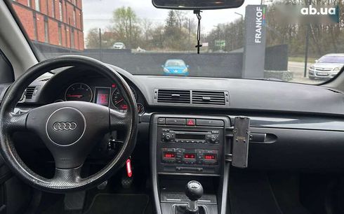 Audi A4 2004 - фото 11