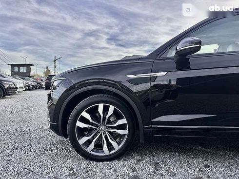 Volkswagen Touareg 2019 - фото 13