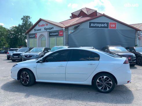Renault Laguna 2015 белый - фото 8