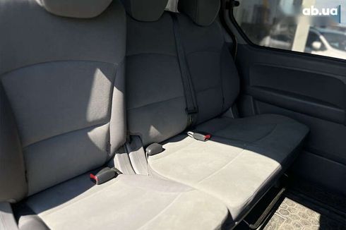 Hyundai H-1 2008 - фото 11