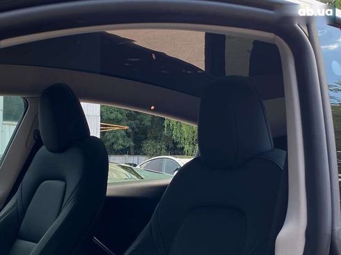 Tesla Model Y 2024 - фото 14