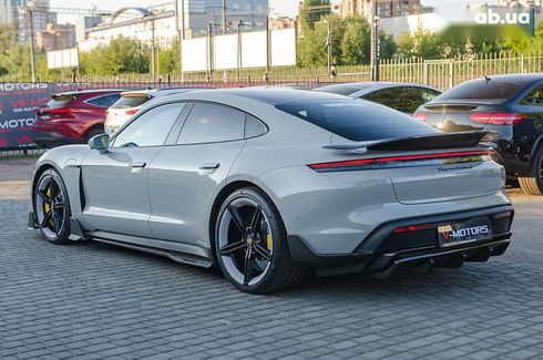 Porsche Taycan 2021 - фото 9