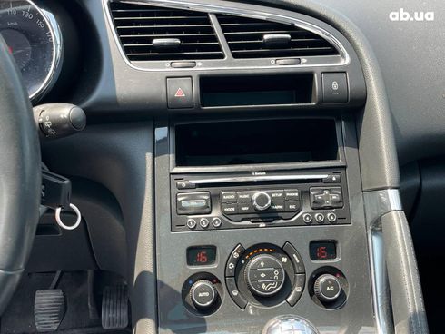 Peugeot 3008 2009 серый - фото 121