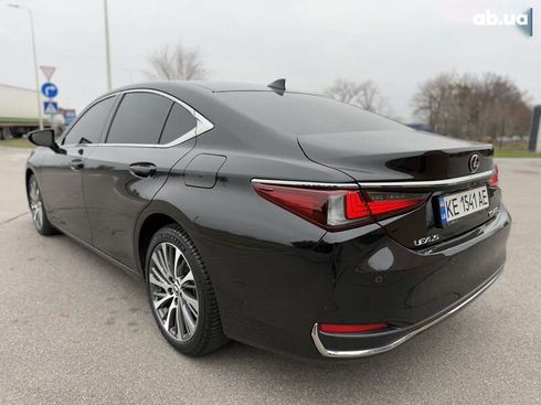 Lexus ES 2021 - фото 14