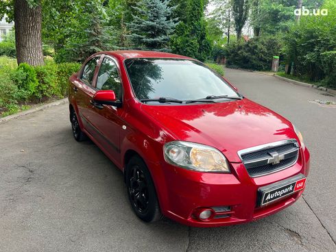 Chevrolet Aveo 2007 красный - фото 3