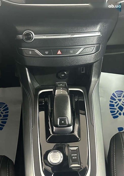 Peugeot 308 2020 - фото 14