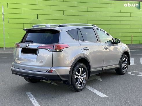Toyota RAV4 2018 - фото 4