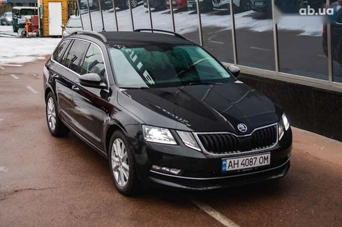 Skoda Octavia 2017 - фото 28