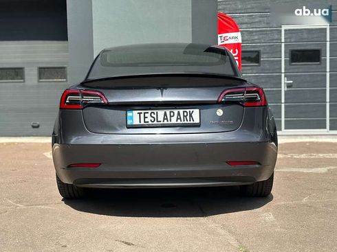 Tesla Model 3 2019 - фото 9