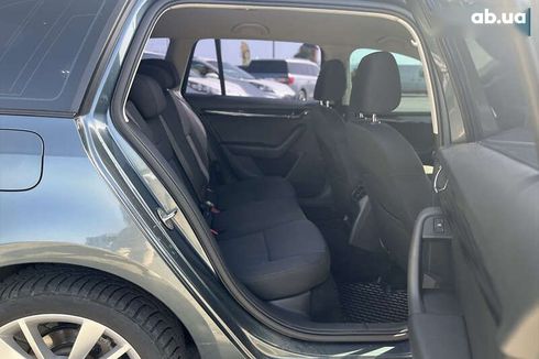 Skoda Octavia 2018 - фото 10