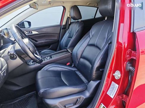 Mazda 3 2017 - фото 9