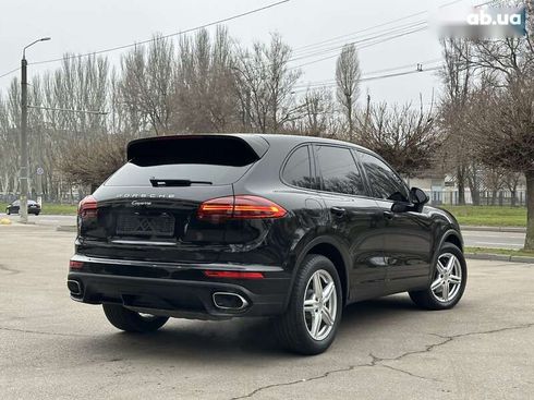 Porsche Cayenne 2016 - фото 2