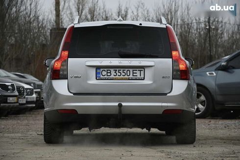 Volvo V50 2009 - фото 12