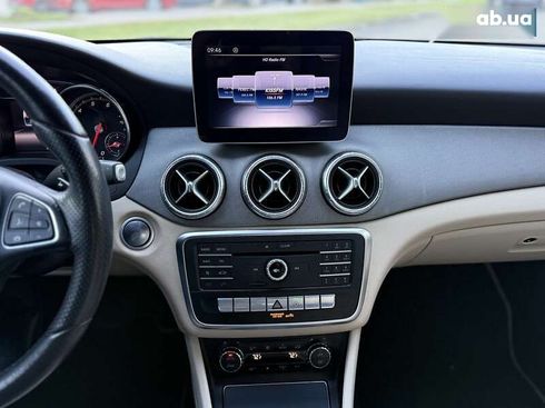 Mercedes-Benz CLA-Класс 2018 - фото 18