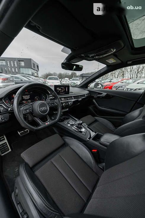 Audi A4 2019 - фото 18