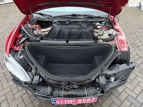 Tesla Model S 2016 - фото 17