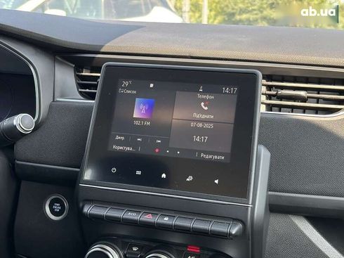 Renault Zoe 2020 - фото 16