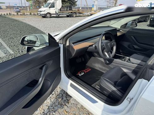 Tesla Model 3 2020 - фото 21