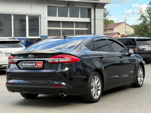 Ford Fusion 2017 черный - фото 12