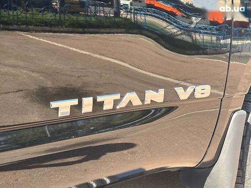 Nissan Titan 2018 - фото 30
