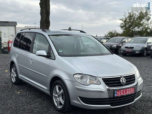 Volkswagen Touran 2007 - фото 9