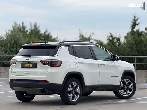 Jeep Compass 2020 - фото 18