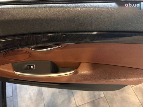 BMW 5 серия 2011 - фото 24