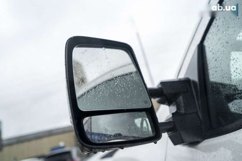 Nissan Titan 2019 - фото 13