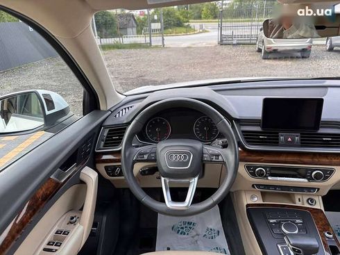 Audi Q5 2018 - фото 29
