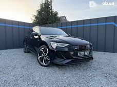Продаж вживаних Audi E-Tron в Волинській області - купити на Автобазарі
