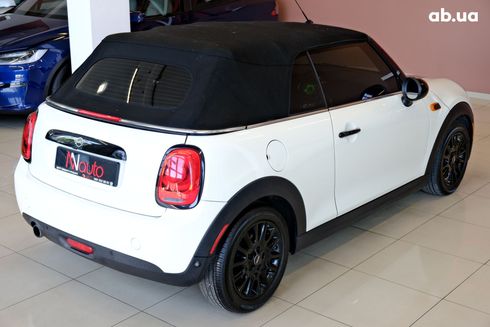MINI Cooper Cabrio 2018 бежевый - фото 5