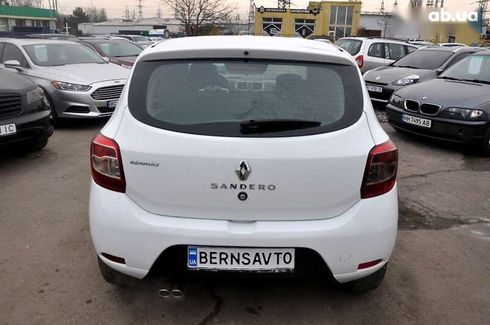 Renault Sandero 2016 - фото 8