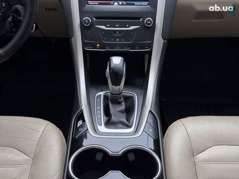 Ford Fusion 2014 - фото 27